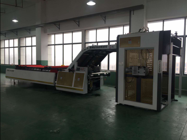 全自動(dòng)1600貼面機(jī) 全自動(dòng)1600貼面機(jī)